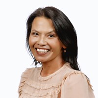 Globeducate - Oanh Crouch